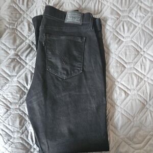 Black Levi's Jeans - Classic Straight Fit